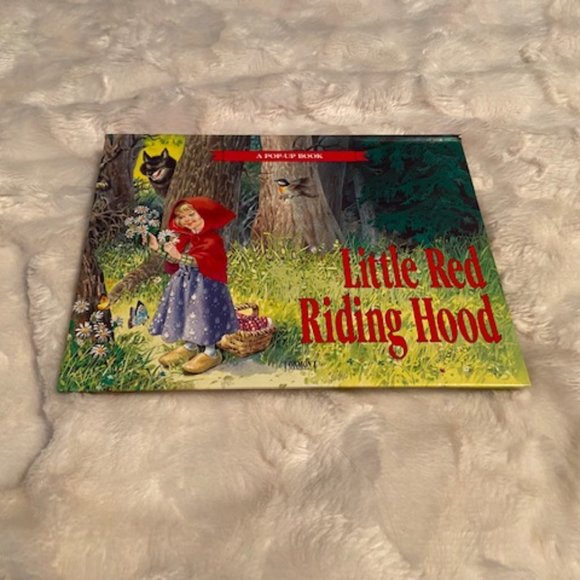 2/$25  Little Red Riding Hood Pop-up Book - Picture 1 of 5
